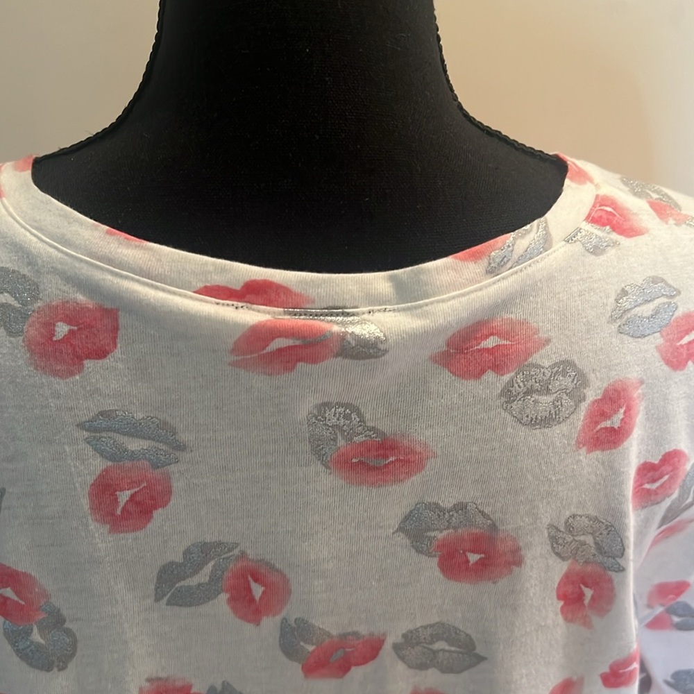 ❤️ DKNY T Shirt - Picture 4 of 8